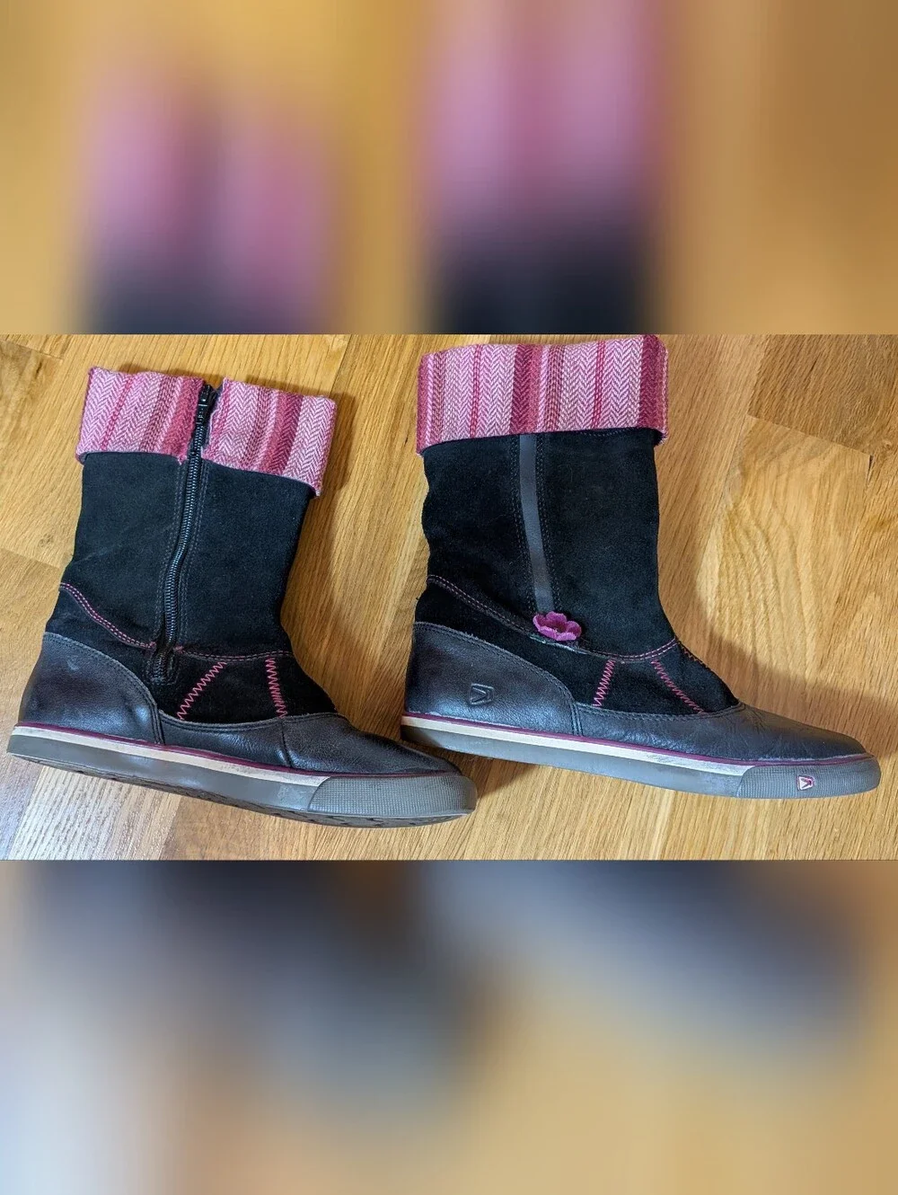 Keen Magalia Girls Black and Pink Suede Mid-Calf Boots with Fold-Over Cuff